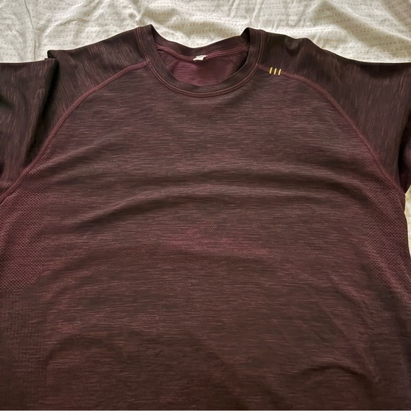 Lululemon Metal Vent Tech Long Sleeve Top Run Workout - Picture 9 of 13